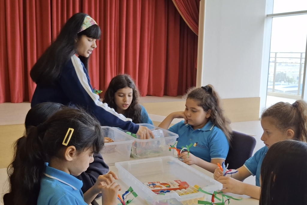 Gaurika Gautam & Vedika Gautam lead a workshop about the importance of mangroves and mangrove conservation.